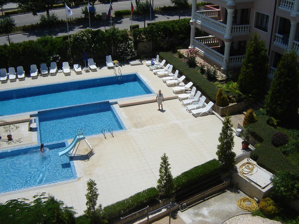 Byala Palace Apartments Экстерьер фото