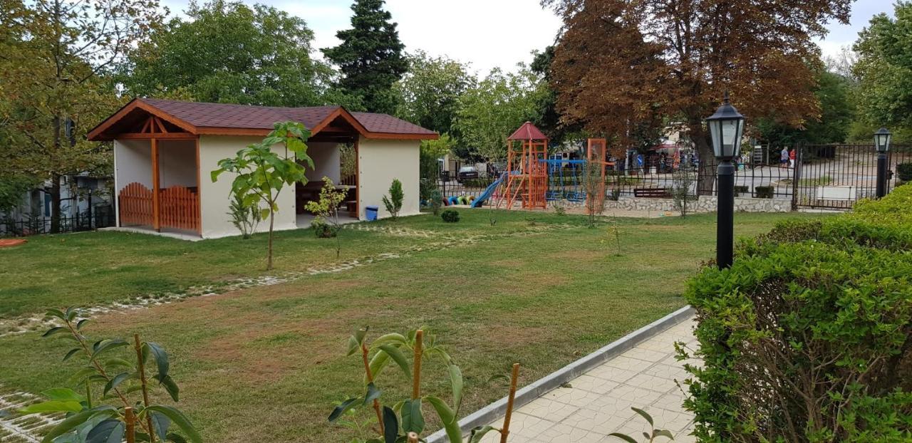 Byala Palace Apartments Экстерьер фото