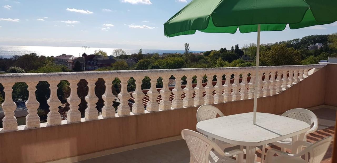 Byala Palace Apartments Экстерьер фото